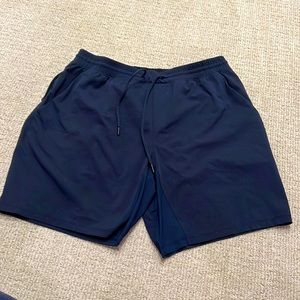 Lululemon mens T.H.E  linerless 9” shorts xxl